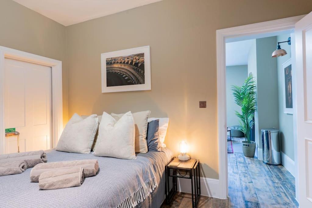 Stunning Boutique Flat In Central Location - Beatrice Bath Kültér fotó