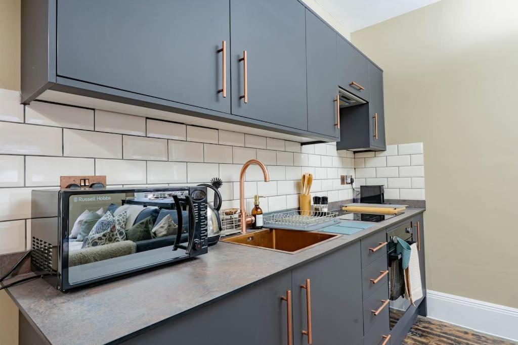 Stunning Boutique Flat In Central Location - Beatrice Bath Kültér fotó